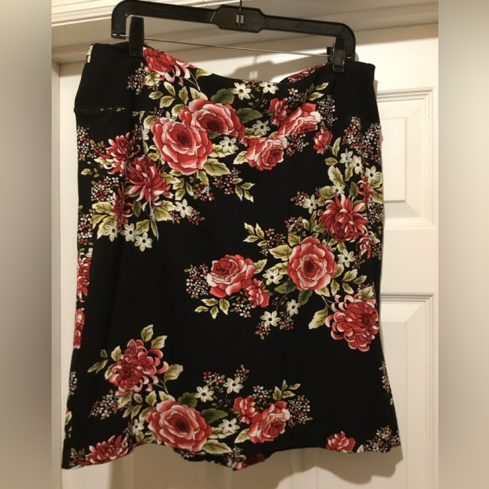 Iman Skirt